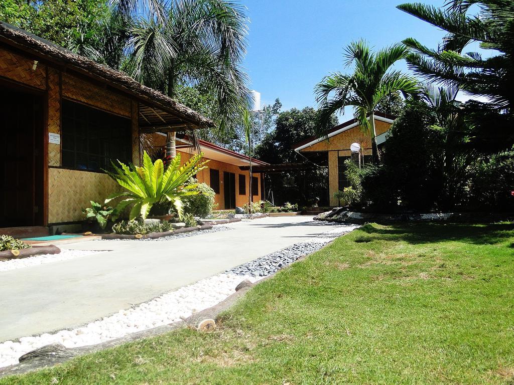 Susan'S Place Bed And Breakfast Puerto Princesa Екстериор снимка